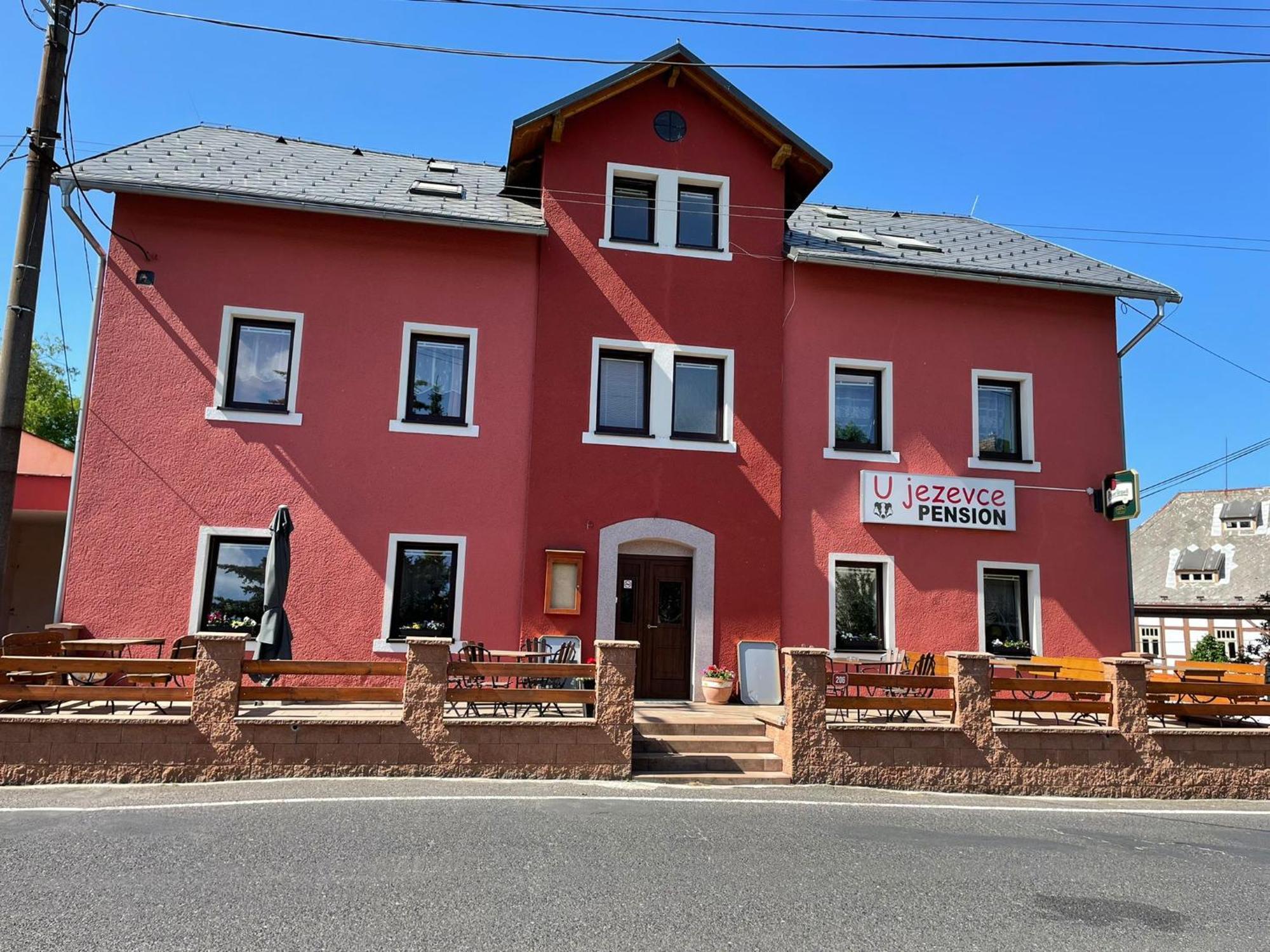 Penzion U Jezevce Hřensko Exterior foto